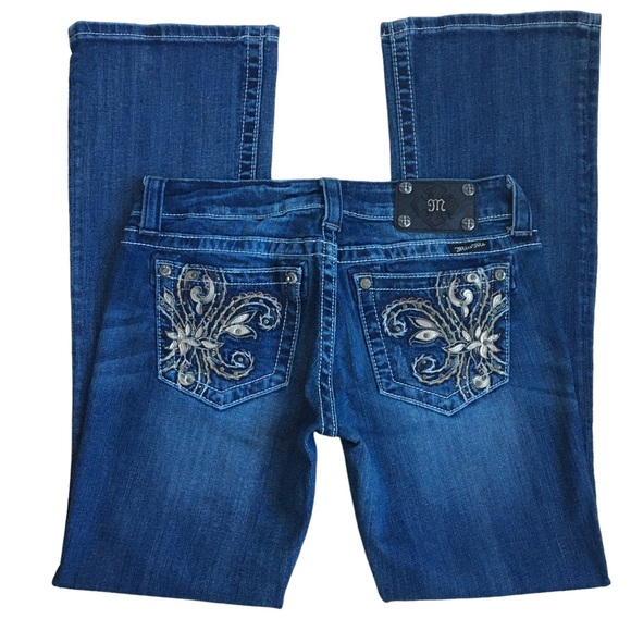 Miss Me Embellished and Embroidered Boot Cut Denim Jeans Size 28 Style JP5465B3V - Picture 1 of 17